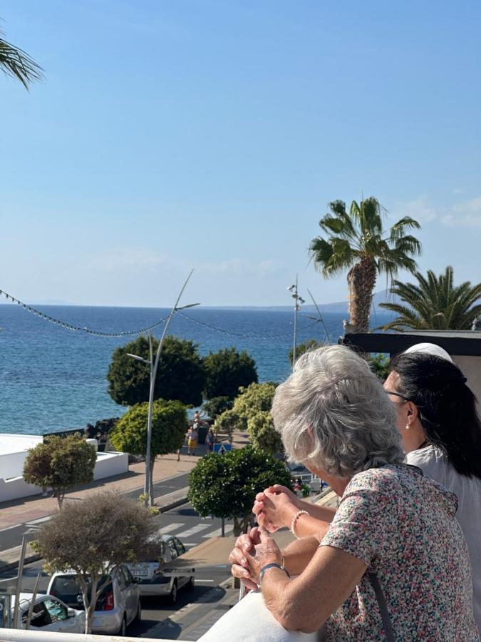 Sea View With Direct Access To Boulevard Puerto del Carmen  Luaran gambar